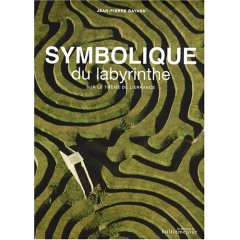 Nowa książka o symbolice labiryntu